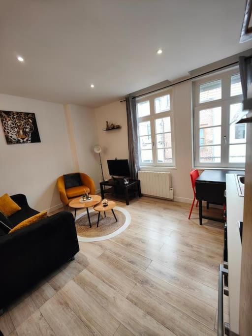 Apartamento La féline - Duplex - Vieux Valenciennes - Familial Exterior foto